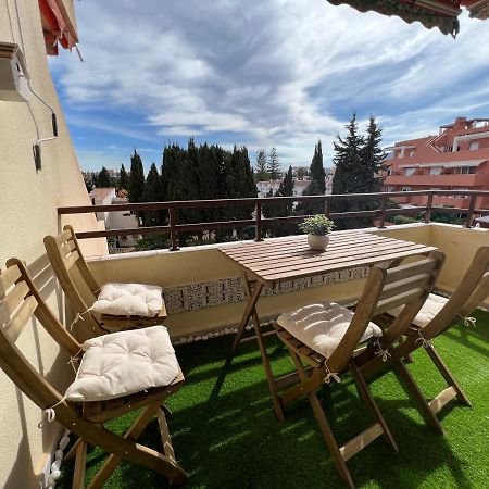 Apartamento Tropical Con Piscina Cerca De La Playa Torremolinos Exterior photo