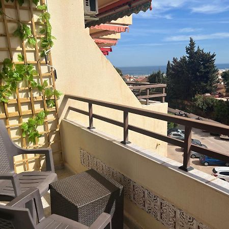 Apartamento Tropical Con Piscina Cerca De La Playa Torremolinos Exterior photo