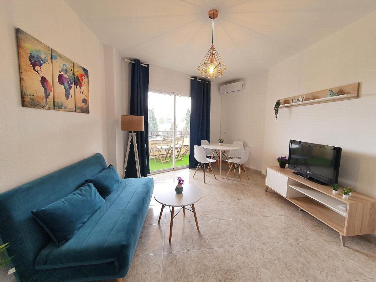 Apartamento Tropical Con Piscina Cerca De La Playa Torremolinos Exterior photo