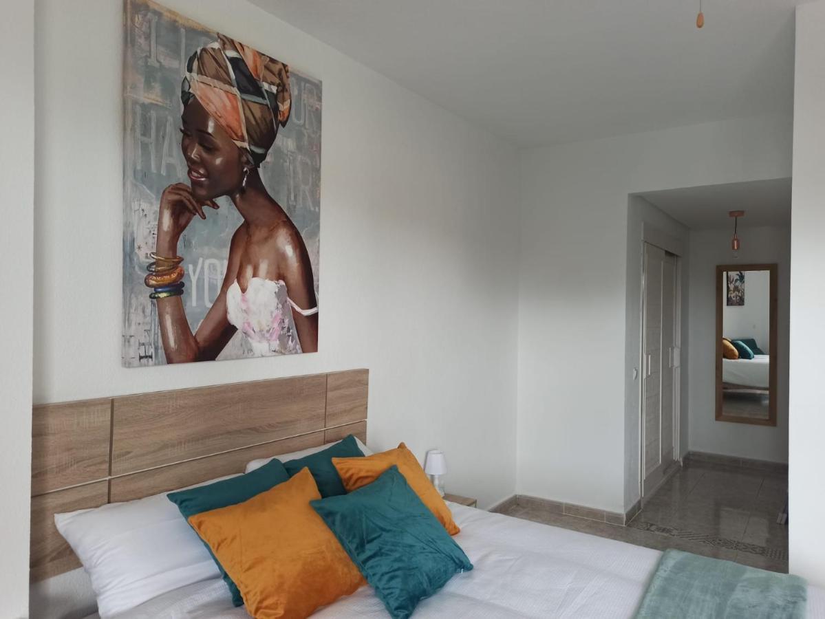 Apartamento Tropical Con Piscina Cerca De La Playa Torremolinos Exterior photo